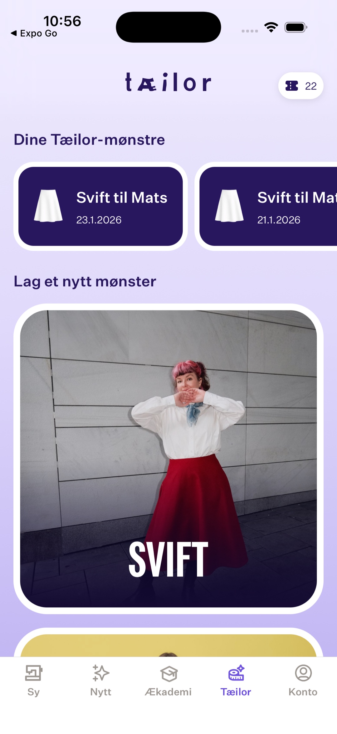 Tæilor-fanen med personlige sømønstre